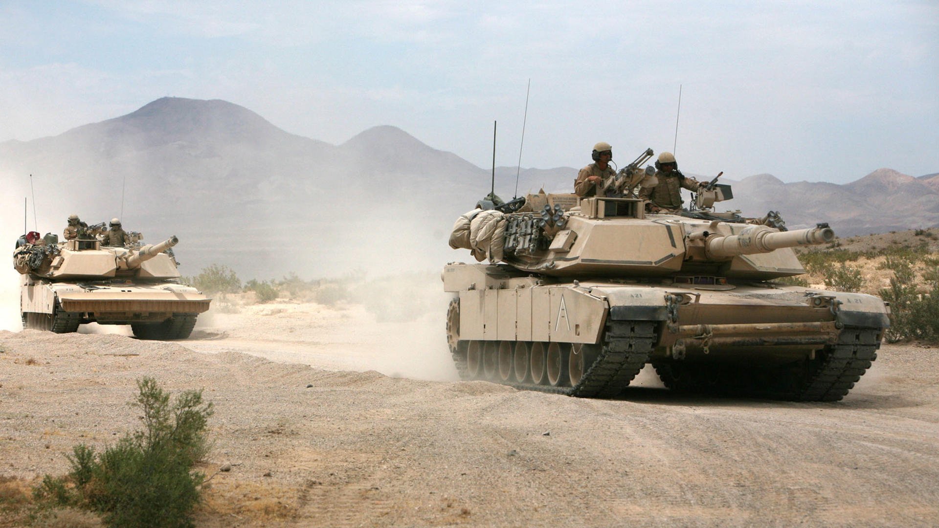 《2025年电竞直播市场,广告收入持续高增长》,电竞直播现状